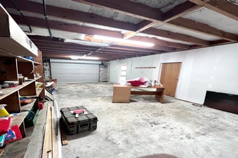 Photo of property in 1/117 Golf Road, New Lynn, Auckland, 0600