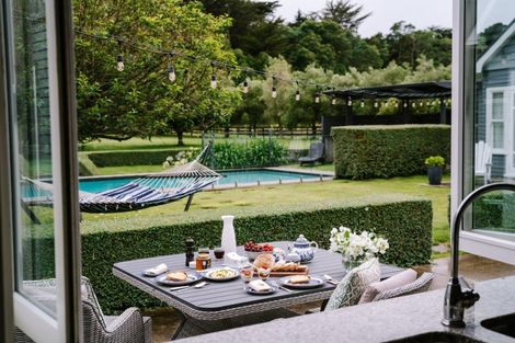 Photo of property in Raumai Road, Bulls, 4894