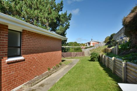 Photo of property in 28 Puketai Street, Andersons Bay, Dunedin, 9013