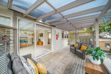 Photo of property in 1/36 Darren Crescent, Half Moon Bay, Auckland, 2012