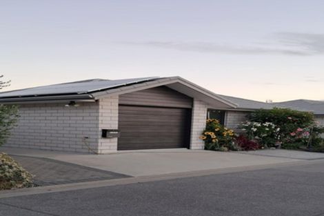Photo of property in 5 Lance Way, Papamoa, 3118