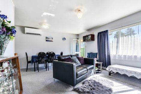 Photo of property in 28b Livingstone Avenue, Nawton, Hamilton, 3200