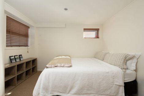 Photo of property in 96 Marine Parade, Mount Maunganui, 3116