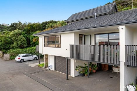 Photo of property in 8/24 Acheron Road, Paremata, Porirua, 5026