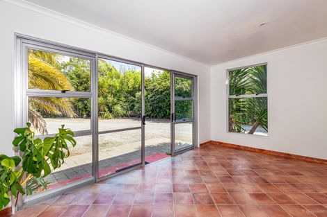 Photo of property in 98 Acacia Drive, Levels, Timaru, 7973