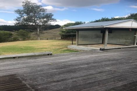 Photo of property in 25 Hull Road, Waitoki, Kaukapakapa, 0871