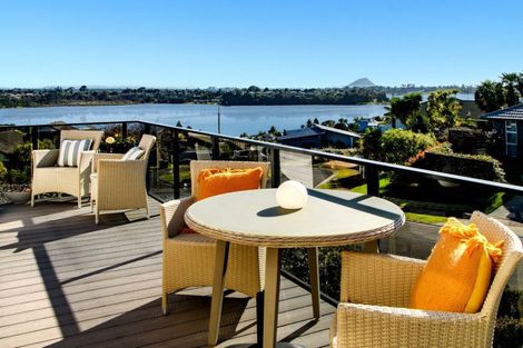 Photo of property in 5 Downing Place, Welcome Bay, Tauranga, 3112