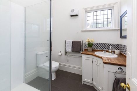 Photo of property in 41 Leinster Road, Merivale, Christchurch, 8014