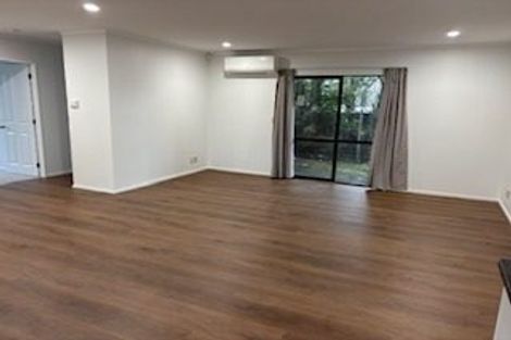 Photo of property in 3/17 Neta Grove, Henderson, Auckland, 0612