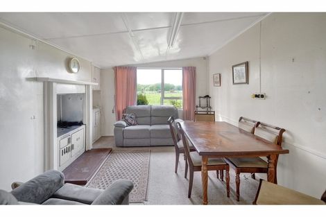 Photo of property in 1724 Springs Road, Lincoln, Christchurch, 7674