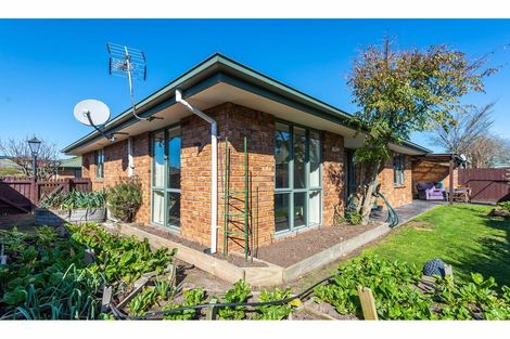 Photo of property in 5 Tulip Lane, Spreydon, Christchurch, 8024