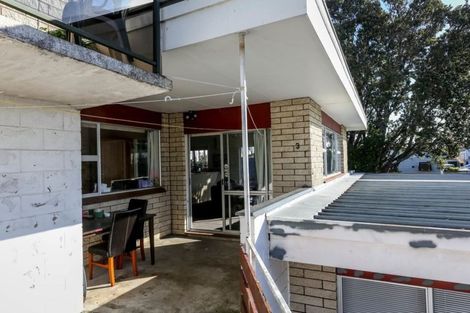 Photo of property in 1/194 Powderham Street, New Plymouth, 4310