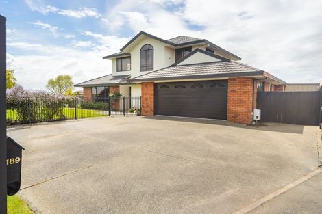 Photo of property in 189 Ruapehu Drive, Fitzherbert, Palmerston North, 4410