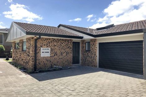 Photo of property in 8a Shearman Grove, Tauranga South, Tauranga, 3112