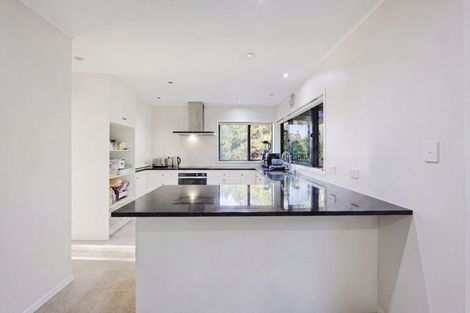 Photo of property in 42 Murvale Drive, Bucklands Beach, Auckland, 2014