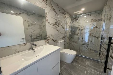 Photo of property in 19 Eastview Road, Glen Innes, Auckland, 1072