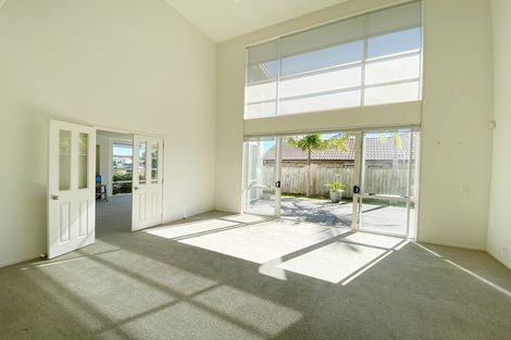 Photo of property in 22 Pine Harbour Parade, Beachlands, Auckland, 2018