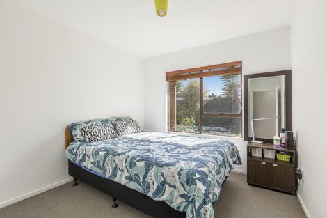 Photo of property in 1/21 Gloaming Place, Conifer Grove, Takanini, 2112