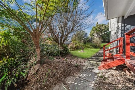 Photo of property in 26 Millbrook Road, Henderson, Auckland, 0612