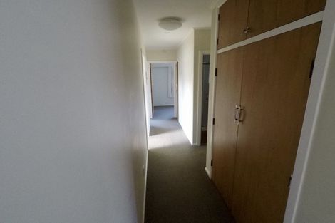 Photo of property in 20 Nutsey Avenue, Northcote, Auckland, 0627