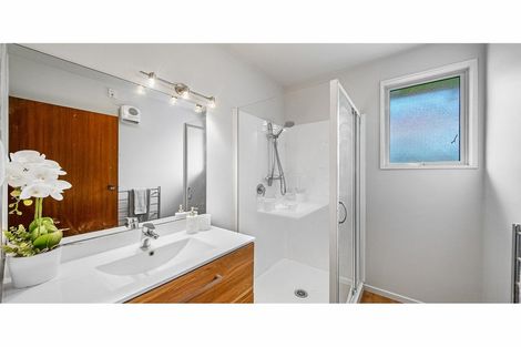 Photo of property in 2/160 Centaurus Road, Saint Martins, Christchurch, 8022