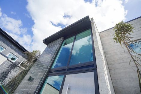 Photo of property in 89 Sunrise Drive, Seaward Bush, Invercargill, 9812