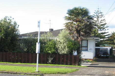 Photo of property in 10 Friedlanders Road, Manurewa, Auckland, 2102