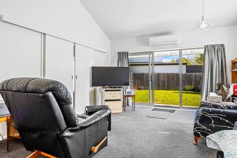 Photo of property in 76 Trafalgar Street, St Albans, Christchurch, 8014