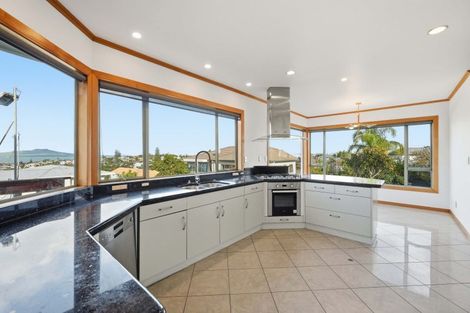 Photo of property in 99 East Coast Road, Castor Bay, Auckland, 0620
