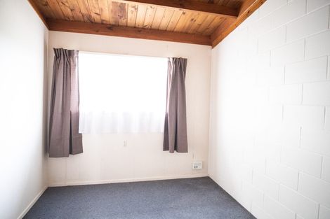 Photo of property in 1-27/21 Te Aroha Street, Hamilton East, Hamilton, 3216