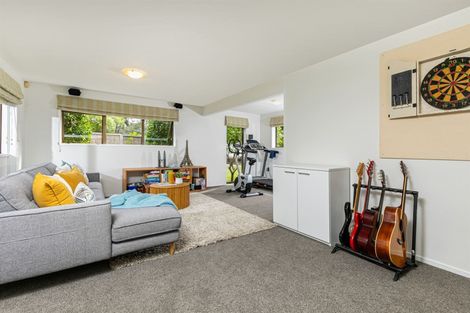 Photo of property in 25 Kingfisher Grove, Greenhithe, Auckland, 0632