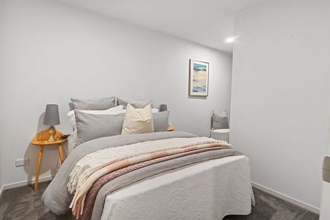 Photo of property in 2c Fowler Street, Northcote, Auckland, 0627