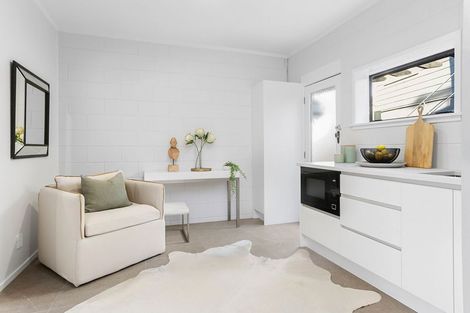 Photo of property in 1/237 Rangatira Road, Beach Haven, Auckland, 0626