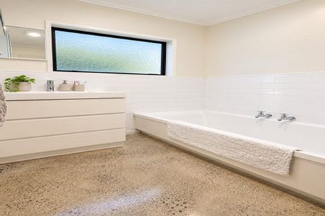 Photo of property in 10a Aintree Place, Mount Maunganui, 3116