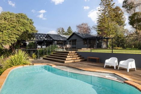 Photo of property in 115 Te Mata Peak Road, Havelock North, 4130