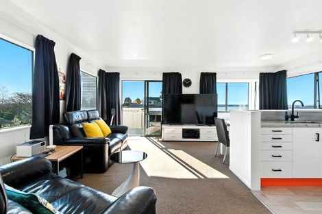 Photo of property in 53a Osprey Drive, Welcome Bay, Tauranga, 3112