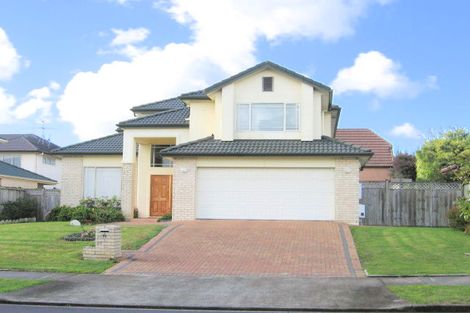 Photo of property in 31 Claremont Way, East Tamaki Heights, Auckland, 2016