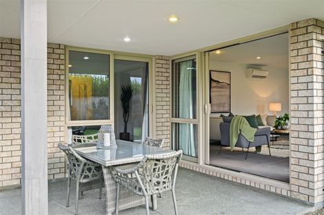 Photo of property in 4 Jefferson Close, Halswell, Christchurch, 8025