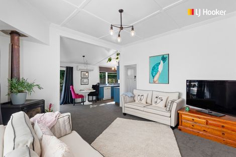 Photo of property in 4 Hawthorn Avenue, Mornington, Dunedin, 9011