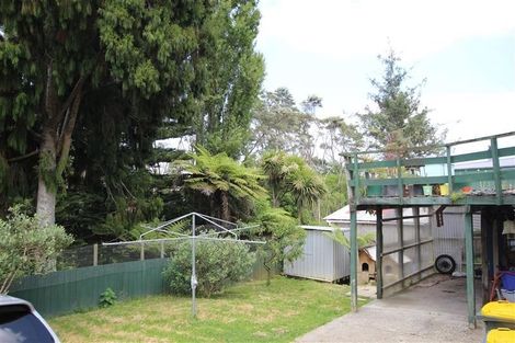 Photo of property in 64 Taupo Street, Green Bay, Auckland, 0604