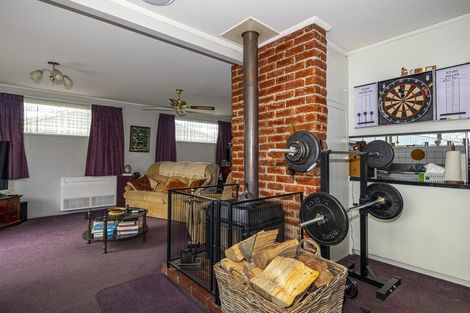 Photo of property in 19 The Avenue, Pareora, 7912