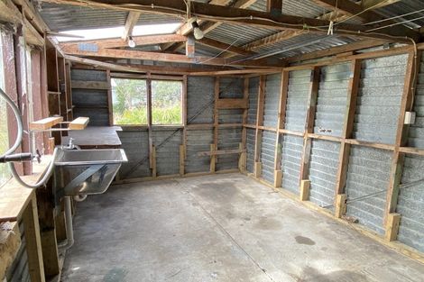 Photo of property in 48 Shakespear Road, Army Bay, Whangaparaoa, 0930