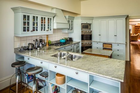 Photo of property in 13 Talavera Terrace, Kelburn, Wellington, 6012