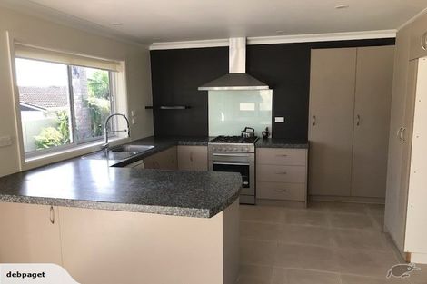 Photo of property in 9 Bellevue Road, Brookfield, Tauranga, 3110