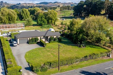 Photo of property in 5 Johnson Street, Waipawa, 4210