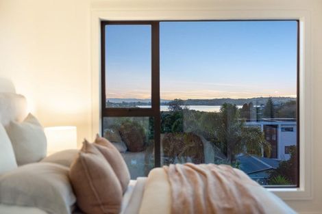 Photo of property in 16c Egremont Street, Belmont, Auckland, 0622