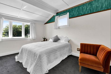 Photo of property in 68 Collins Street, Hawera, 4610