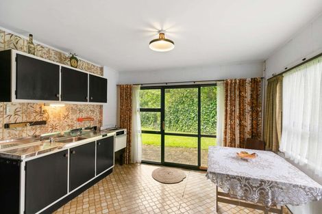 Photo of property in 2/16 Litten Road, Cockle Bay, Auckland, 2014