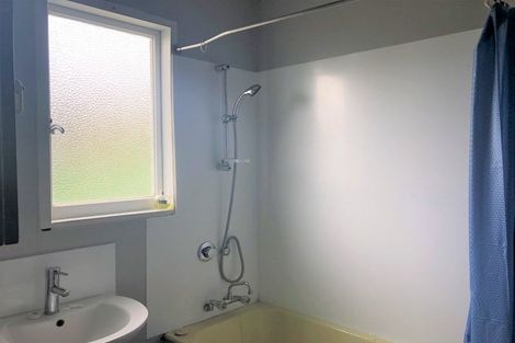 Photo of property in 11a Kowhai Street, Castlecliff, Whanganui, 4501