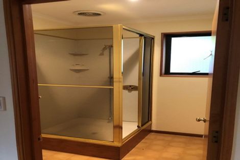 Photo of property in 22 Apsley Drive, Russley, Christchurch, 8042